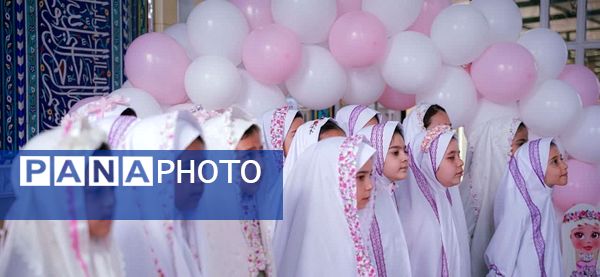 جشن تکلیف در امامزاده محمد(ع)؛ تجلی بندگی در دل دختران نوجوان