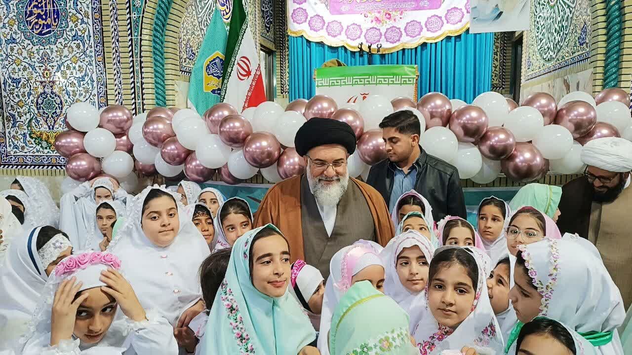 جشن بندگی در دهه فجر