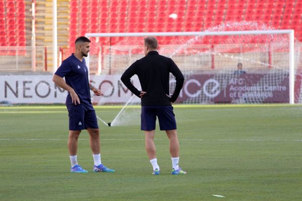 تمرین بازیکنان تیم تراکتور پیش از بازی با الوحده امارات