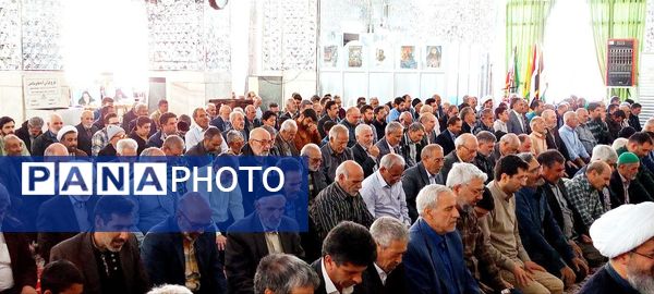 نماز جمعه در کاشمر