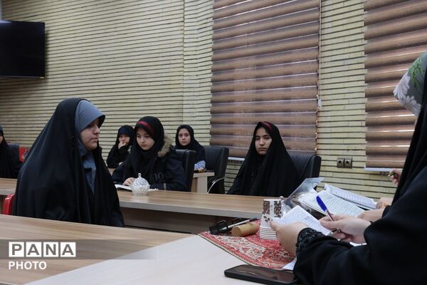 مسابقات قرآن، عترت و نماز دختران در دارالقرآن اسلامشهر