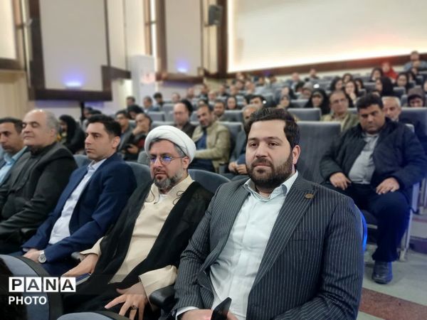 گرامیداشت هفته امور تربیتی و تربیت اسلامی در گلستان