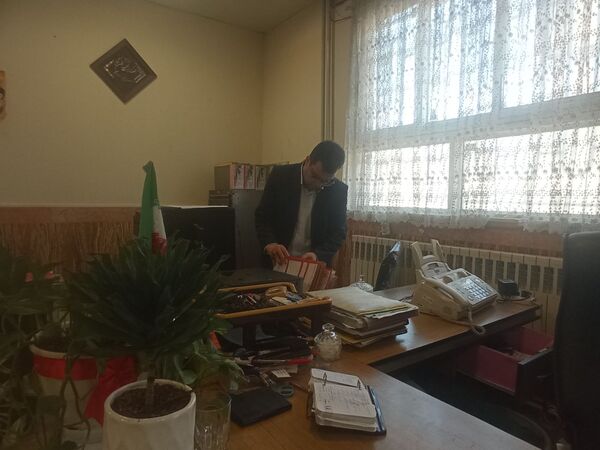 بازدید مدیر اداره ناحیه یک از دبیرستان گلشن آزادی