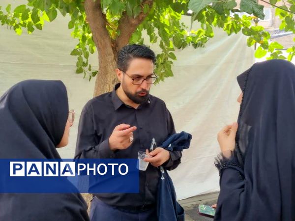  حضور پرشور اقشار مختلف جامعه در پیاده‌روی معنوی