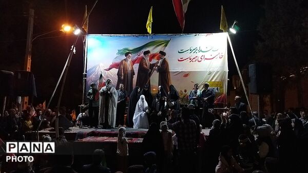 عقد دو جوان نیشابوری در دویست و سی و یکمین شب از اجتماعات مردمی بلوار فضل نیشابور 