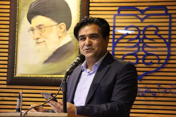 نشست ادبی «عصر دلنشین» در کرمانشاه