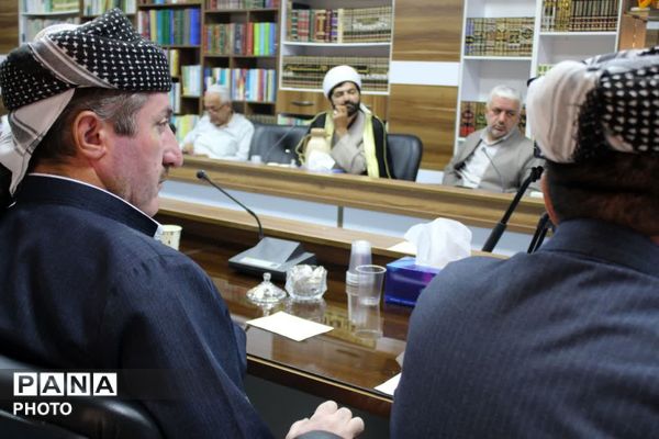 روایت پیوند روحانیت و نخبگان برای اعتلای فرهنگ کردستان