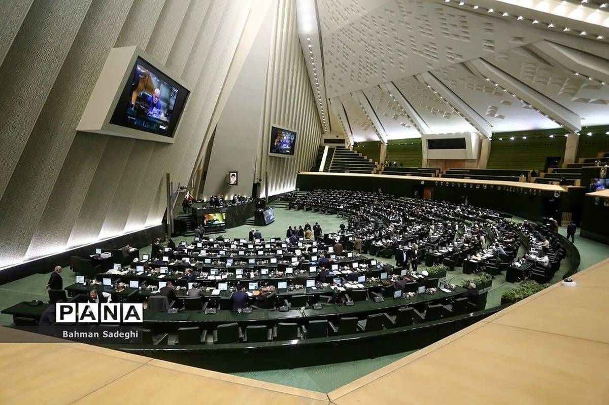 گزارش مجلس درخصوص بررسی خاموشی‌های گسترده در تابستان ۱۴۰۴