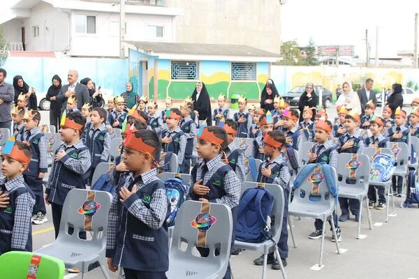 جشن شکوفه‌های دانش در شهرستان کردکوی