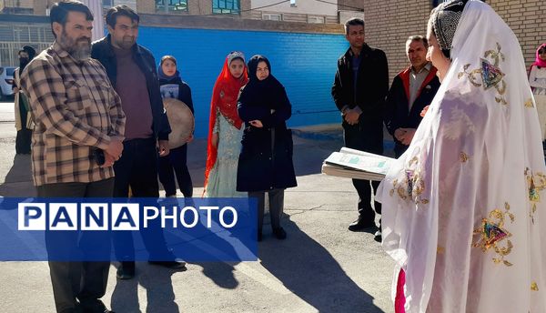 طرح نماد، نماد شکوفایی استعداد دانش‌آموزان