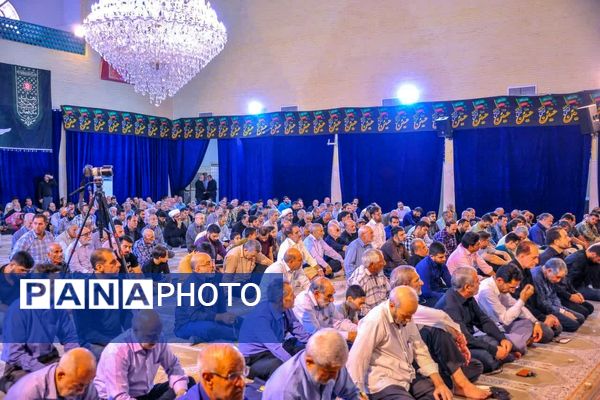 اقامه نماز جمعه شهر پرند به‌مناسبت هفته دولت