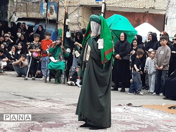 عزاداری و تعزیه خوانی مردم کرج در ظهر عاشورا 