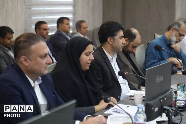 پنجمین نشست شورای آموزش‌وپرورش هرمزگان