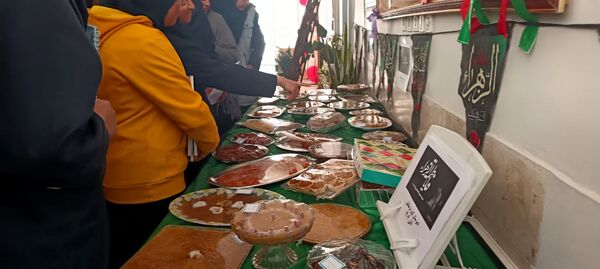 سوگواره حلوا و خرما به مناسبت دهه فاطمیه