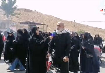 به عشق کربلا به پیاده روی اربعین آمدیم