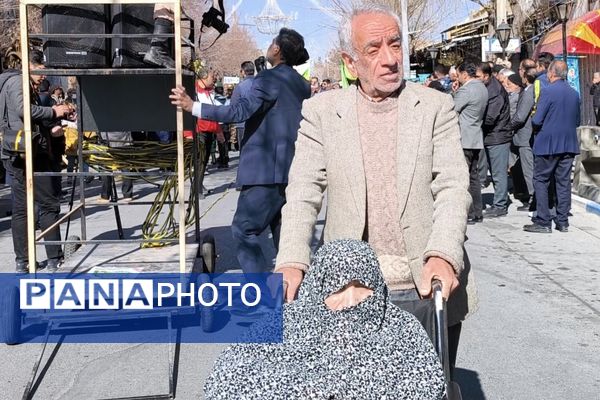 راهپیمایی ۲۲ بهمن در چهل و ششمین سالگرد پیروزی شکوهمند انقلاب اسلامی در شهرستان آباده