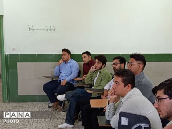 ادامه فعالیت پروژه مهر در دبیرستان نمونه شهید آیت‌الله خامنه‌ای 