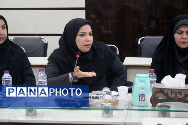 نشست شورای برنامه‌ریزی و نظارت تعلیم و تربیت کودک آموزش و پرورش استان بوشهر