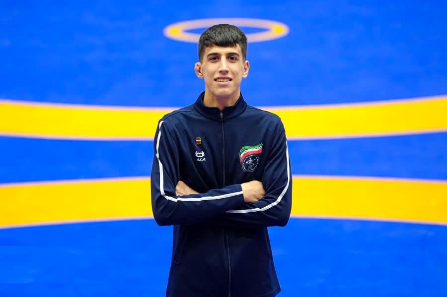 صعود فرنگی‌کار نوجوان قم به نیمه‌نهایی پیکارهای قهرمانی جهان