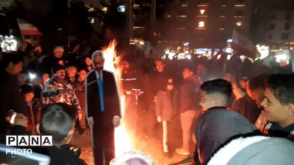 ترامپ ونتانیاهو درآتش خشم ملت انقلابی سوختند