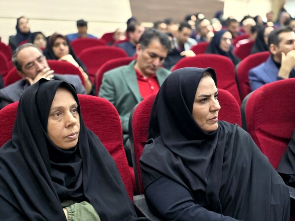 آیین تکریم و معارفه مدیر آموزش و پرورش ناحیه۴ استان اصفهان
