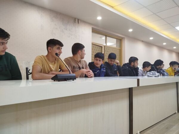 برگزاری جلسه هماهنگی تشکل های دانش‌آموزی دردبیرستان نمونه دولتی شیخ مفیدناحیه یک اردبیل 