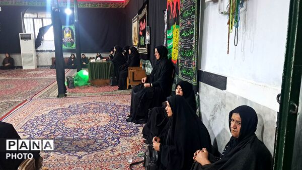 مراسم روضه اهل‌بیت(علیه السلام) در دهه محرم