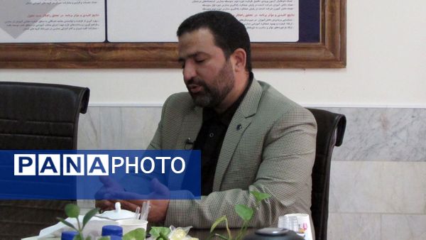 بازدید رئیس سمپاد خراسان رضوی از دبیرستان فرزانگان نیشابور