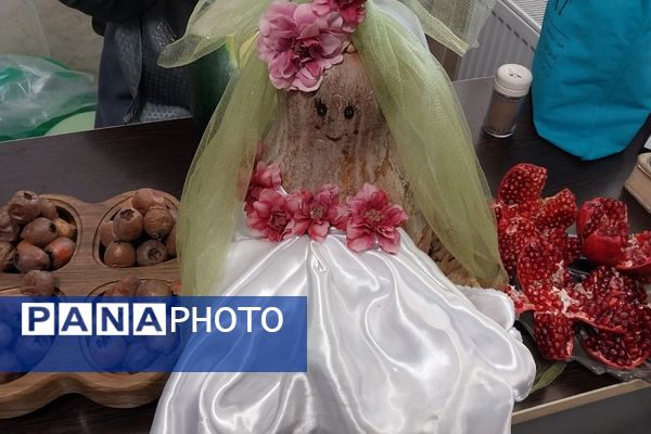 برنامه های شاد و متنوع به مناسبت شب یلدا در مدرسه منتصرین شاهد