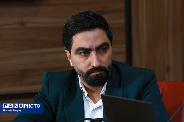 نشست صمیمی خبرنگاران پانا شهرستان‌های استان تهران با مدیرعامل خبرگزاری پانا