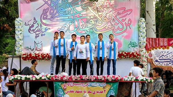 اجتماع دهه نودی‌های علوی در شهر بن