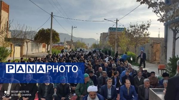 نماز عید فطر در مسجد صاحب الزمان روستای گزکوه