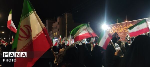 حضور گسترده مردم نیشابور در بلوار فضل 