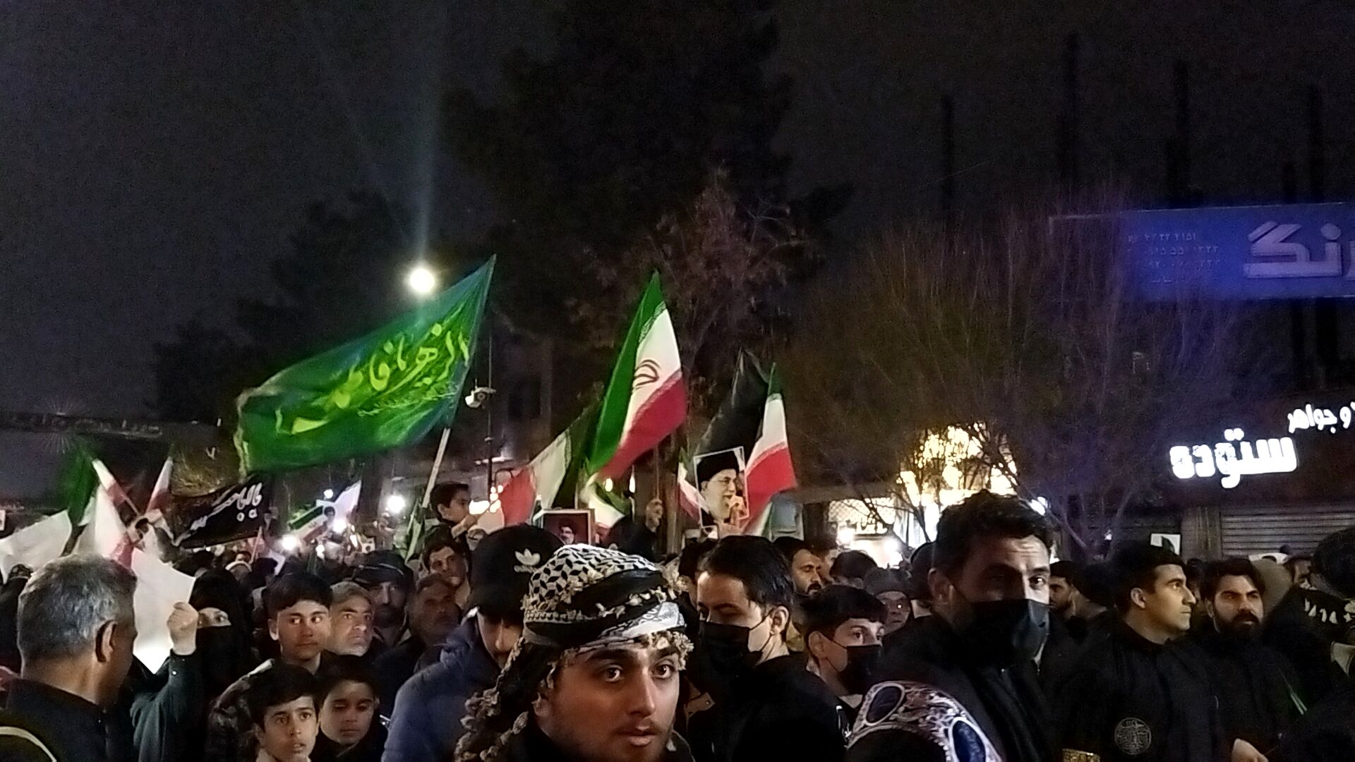 قاب هایی از حضورـ۲