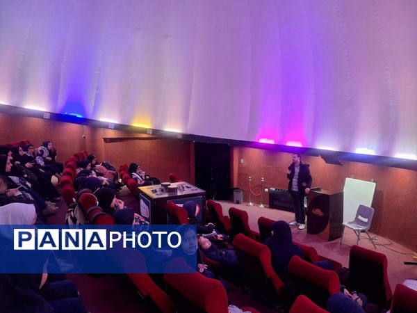 سفر کهکشانی و جشن علم، هیجان و کشف در اردوی علمی فردوسی مشهد