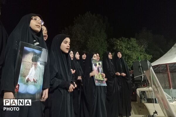 دانش‌آموزان زرقانی؛ میراث‌دار راه رهبر شهید