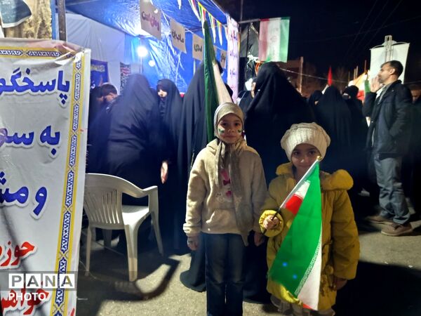چهارشنبه سوری متفاوت در بلوار فضل نیشابور 