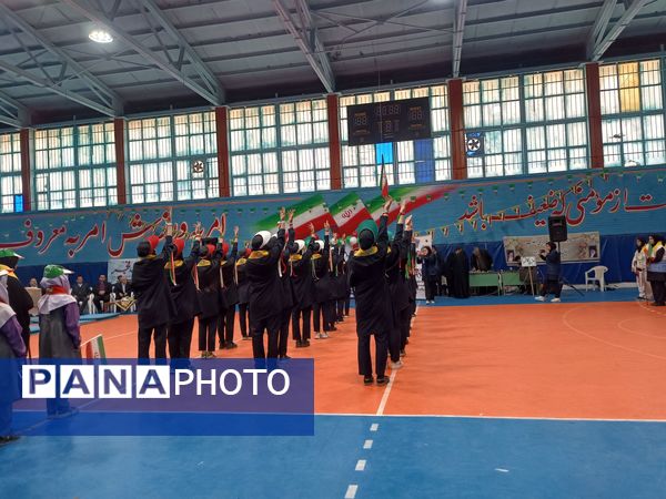  همایش دانش‌آموزی یاوران انقلاب شهرستان ورامین