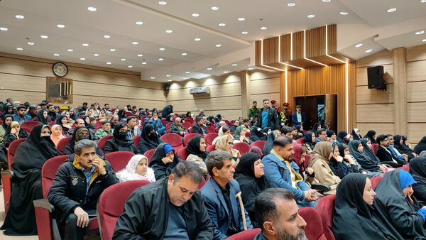دیدار رئیس عقیدتی سیاسی کل کشور با خانواده نیروی‌های مسلح