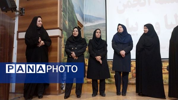 جلسه اولیا مربیان دبیرستان سرافرازان برگزار شد