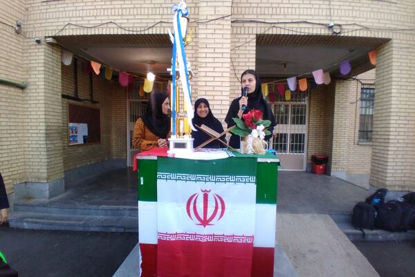 جشن روز دانش‌آموز در مدارس ناحیه ۳ شیراز