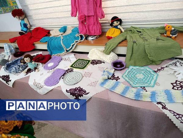 افتتاح نمایشگاه «ماهی پرنده» در مرکز کانون جاسک به مناسبت هفته دولت