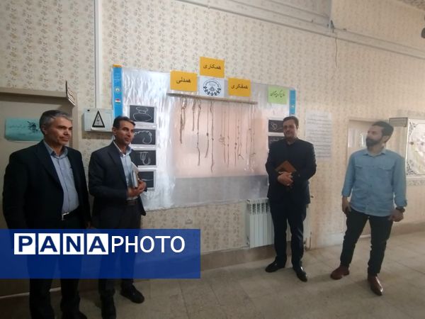 بازدید معاون فعالیت‌های تشکیلاتی سازمان دانش‌آموزی از مدارس تمام تشکیلاتی مدارس خدابنده