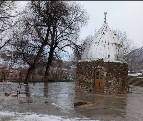 میانکوه در تسخیر برف 