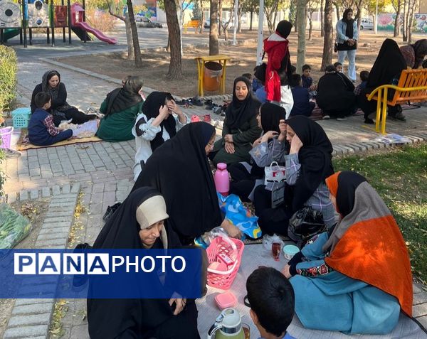 پویش بانوی سالم، مادر سالم، نسل سالم در دبستان سرافراز ناحیه۷ مشهد