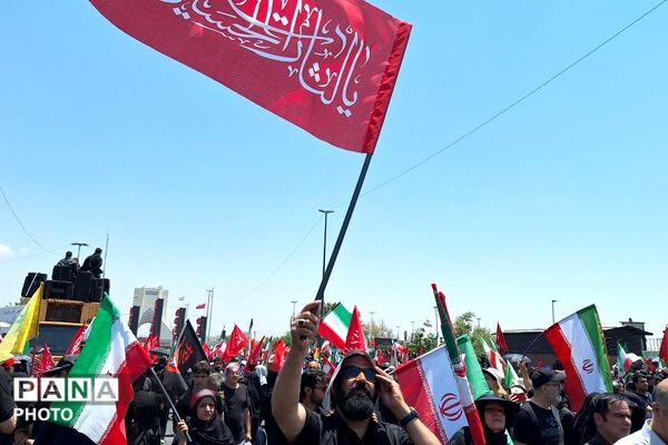 میثاق سرخ؛ تهران در قاب وداع با رهبر شهید