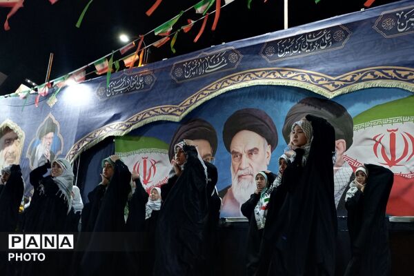 بیداری در دل شب؛ همصدایی برای وطن