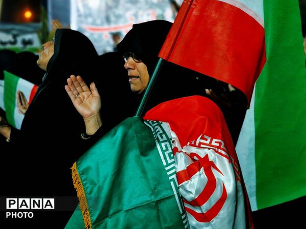 اجتماع حامیان آرمان‌های انقلاب اسلامی در گلوگاه 