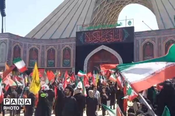 بدرقه‌ای به وسعت یک ملت؛ اشک، شکوه و تجدید عهد در آیین وداع با رهبر شهید انقلاب اسلامی
