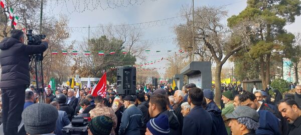 اجتماع نه دی در قزوین